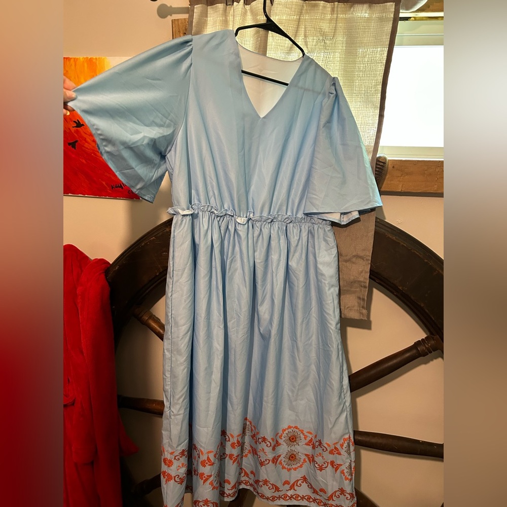 SHEIN Long Dress with Flower Detailing